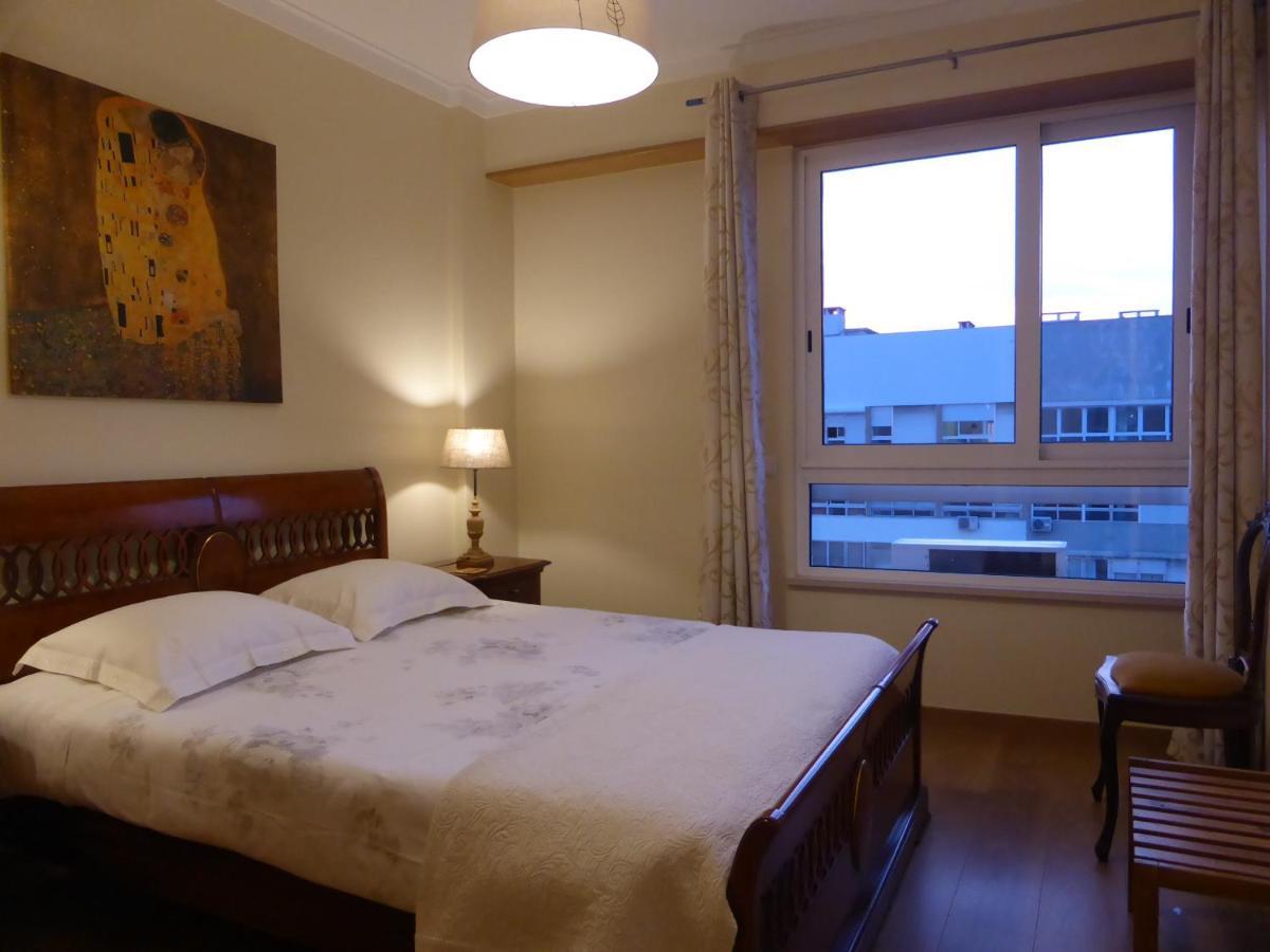 A View To The River Tejo - Sixtyfive Boutique Home リスボン エクステリア 写真