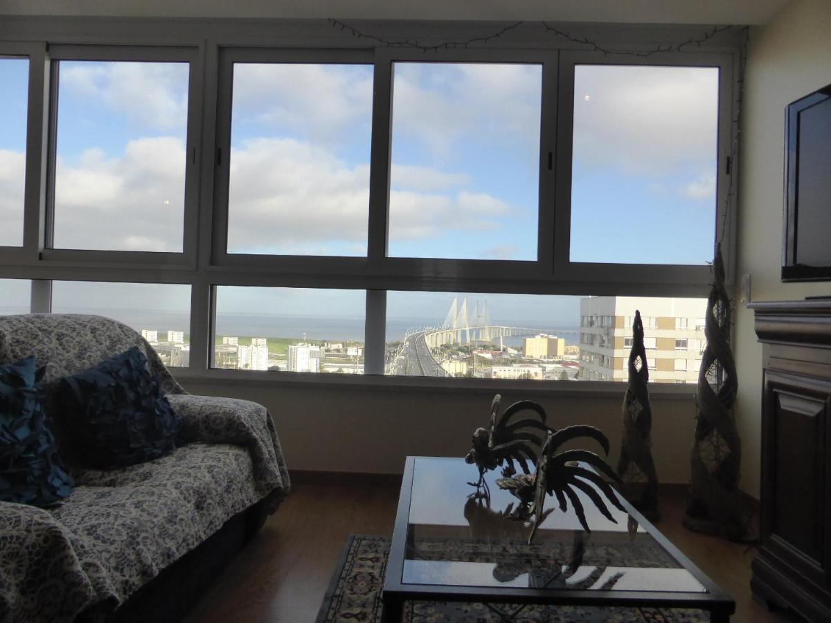 A View To The River Tejo - Sixtyfive Boutique Home リスボン エクステリア 写真