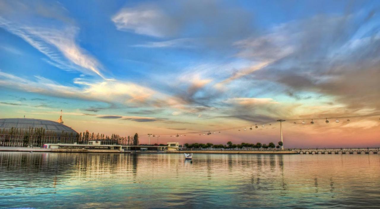 A View To The River Tejo - Sixtyfive Boutique Home リスボン エクステリア 写真